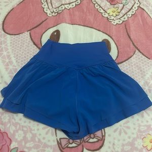 OFFLINE BY AERIE blue ruffle scrunch shorts